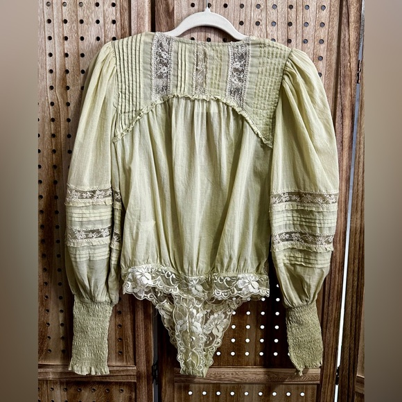 Free People Sage Mint Green Eloise Bodysuit Blouse Lace Pleated Balloon Sleeves - Picture 7 of 10